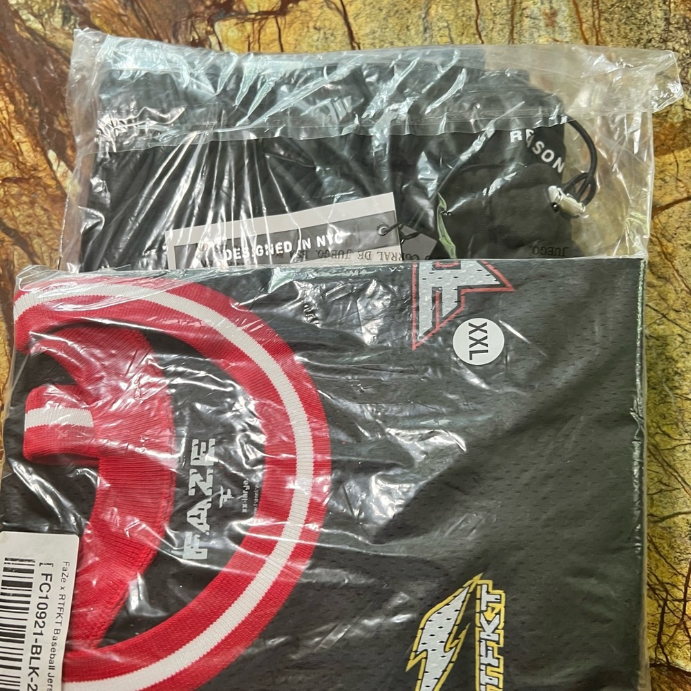 FaZe Clan Black Basketball Jersey plus bonus